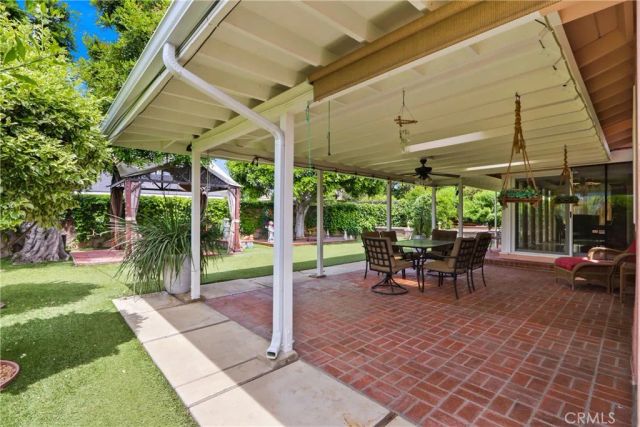 925 Maryhurst Drive, Claremont, CA 91711