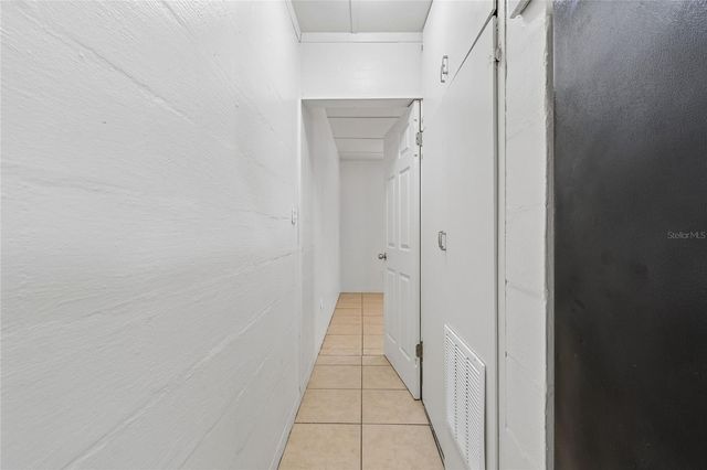 9801 N 11TH STREET, Tampa, FL 33612