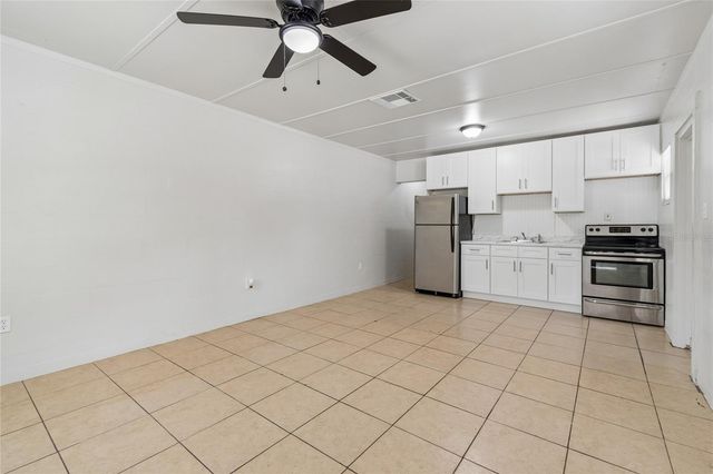 9801 N 11TH STREET, Tampa, FL 33612