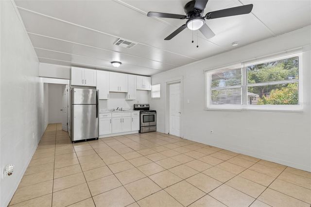 9801 N 11TH STREET, Tampa, FL 33612