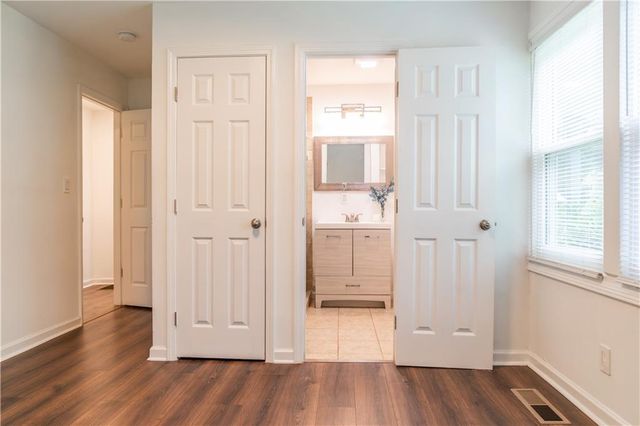 812 Flat Shoals Way SE, Atlanta, GA 30316