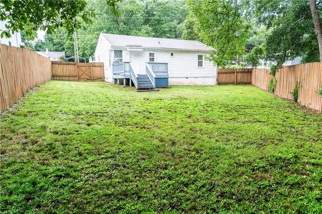 812 Flat Shoals Way SE, Atlanta, GA 30316