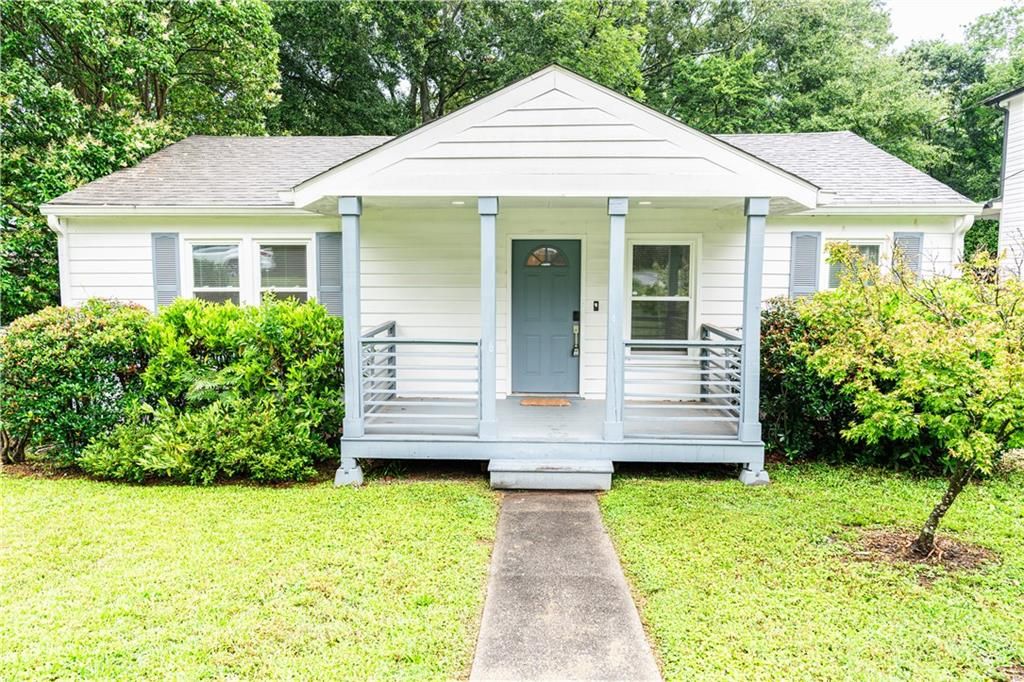 812 Flat Shoals Way SE, Atlanta, GA 30316