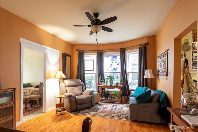 1418 S G Street, Tacoma, WA 98405