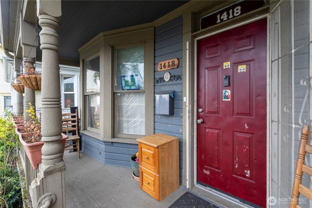 1418 S G Street, Tacoma, WA 98405