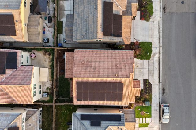 6672 E Washington Avenue, Fresno, CA 93727