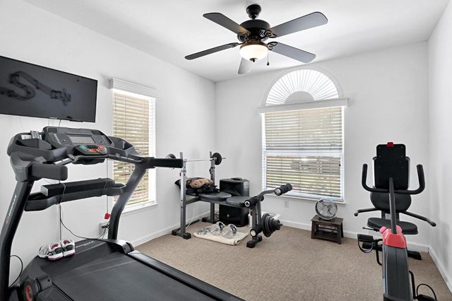 1101 N Armstrong Avenue, Clovis, CA 93611