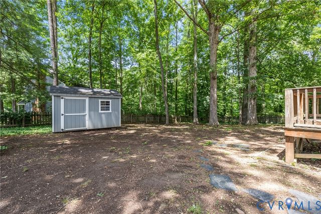 1312 Manders Knoll Ct, Midlothian, VA 23114
