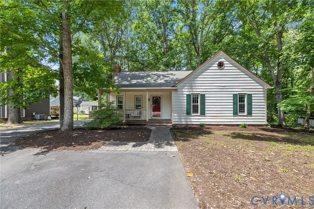 1312 Manders Knoll Ct, Midlothian, VA 23114
