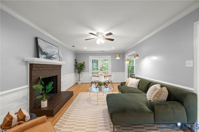 1312 Manders Knoll Ct, Midlothian, VA 23114