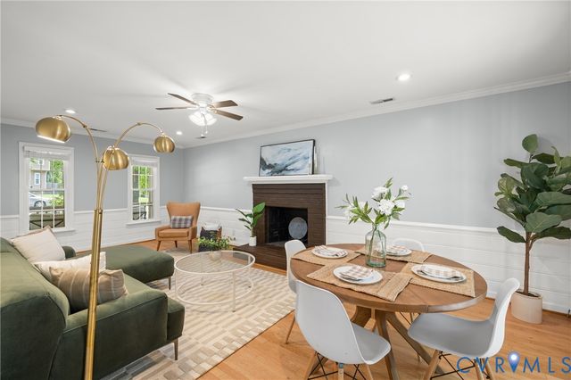 1312 Manders Knoll Ct, Midlothian, VA 23114