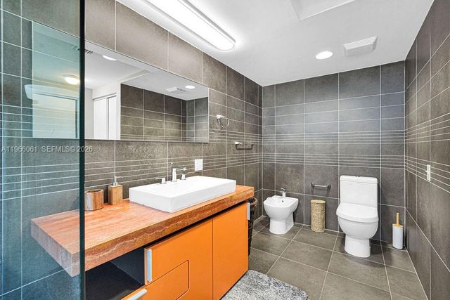 2155 Washington Ct 403, Miami Beach, FL 33139