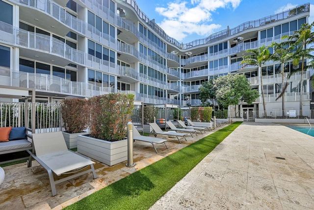 2155 Washington Ct 403, Miami Beach, FL 33139