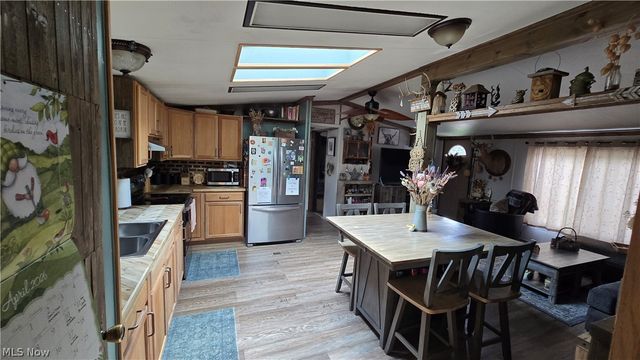 103 Greentree, Hiram, OH 44234