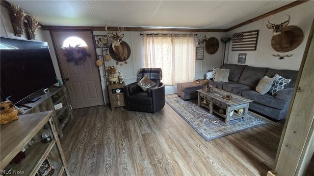 103 Greentree, Hiram, OH 44234