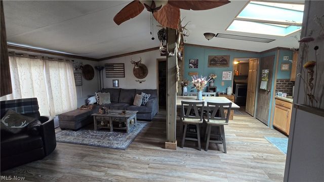 103 Greentree, Hiram, OH 44234