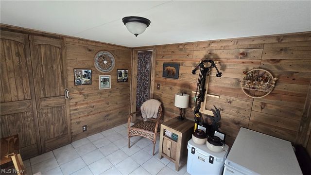 103 Greentree, Hiram, OH 44234