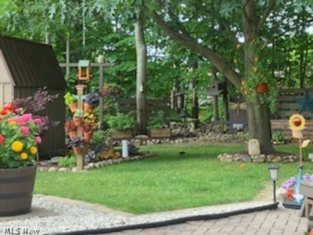103 Greentree, Hiram, OH 44234