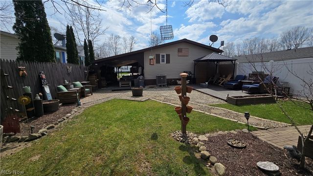 103 Greentree, Hiram, OH 44234