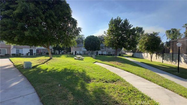3469 Columbia Avenue, Riverside, CA 92501