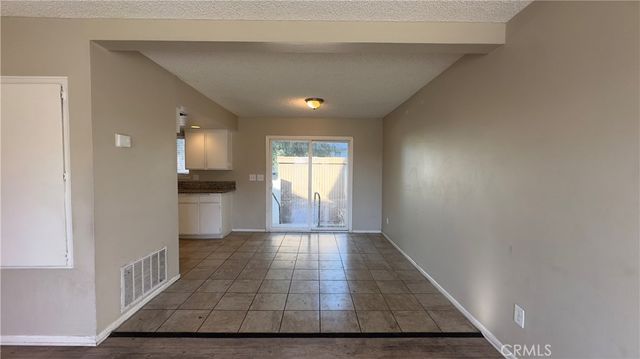 3469 Columbia Avenue, Riverside, CA 92501