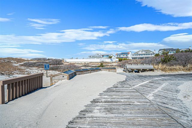 1233 Beech Street 5, Atlantic Beach, NY 11509