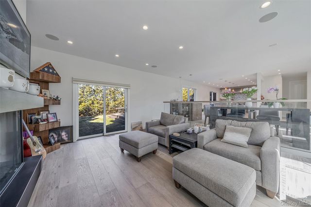 1233 Beech Street 5, Atlantic Beach, NY 11509