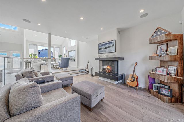 1233 Beech Street 5, Atlantic Beach, NY 11509