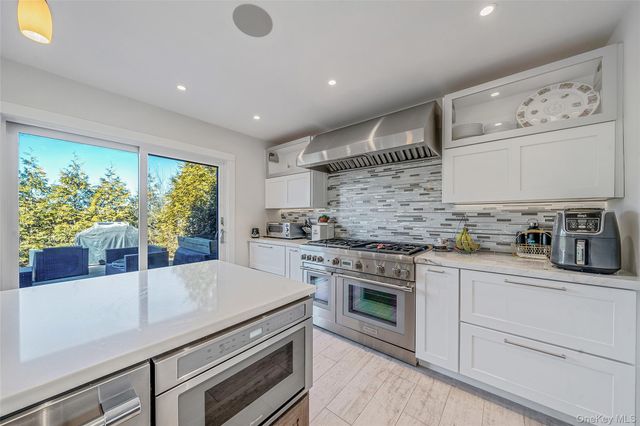 1233 Beech Street 5, Atlantic Beach, NY 11509