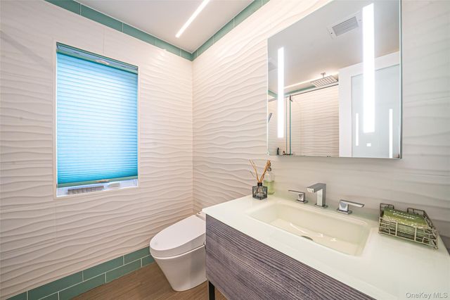 1233 Beech Street 5, Atlantic Beach, NY 11509