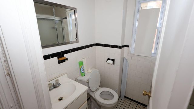 166 SW ELMIRA ST SW, Washington, DC 20032
