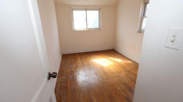 166 SW ELMIRA ST SW, Washington, DC 20032