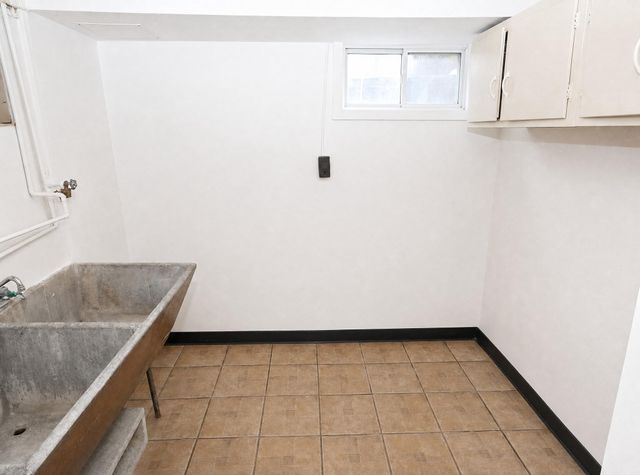 166 SW ELMIRA ST SW, Washington, DC 20032