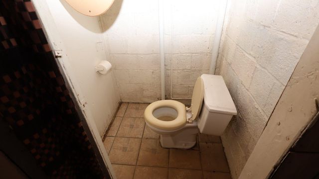 166 SW ELMIRA ST SW, Washington, DC 20032