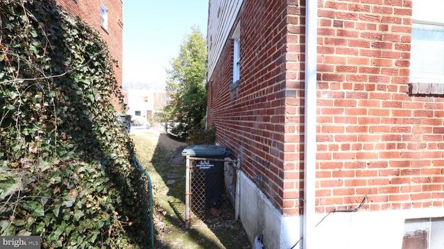 166 SW ELMIRA ST SW, Washington, DC 20032