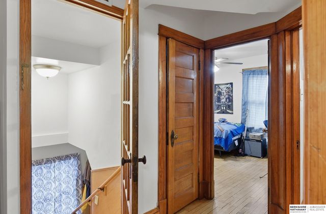 1905 Park Avenue, Omaha, NE 68105