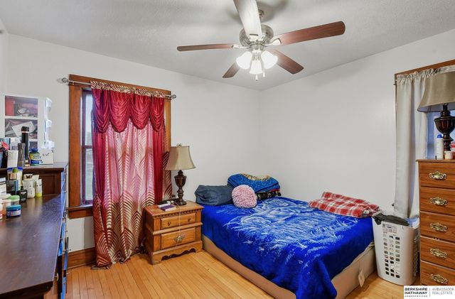 1905 Park Avenue, Omaha, NE 68105