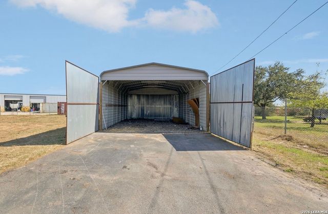 12652 Bernhardt, San Antonio, TX 78263