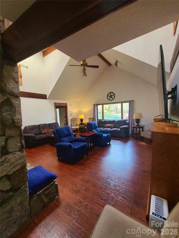 3 W Rolling Meadows Lane, Weaverville, NC 28787