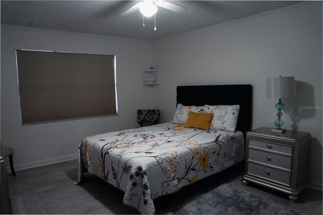519 ALBEE FARM ROAD 110, Venice, FL 34285