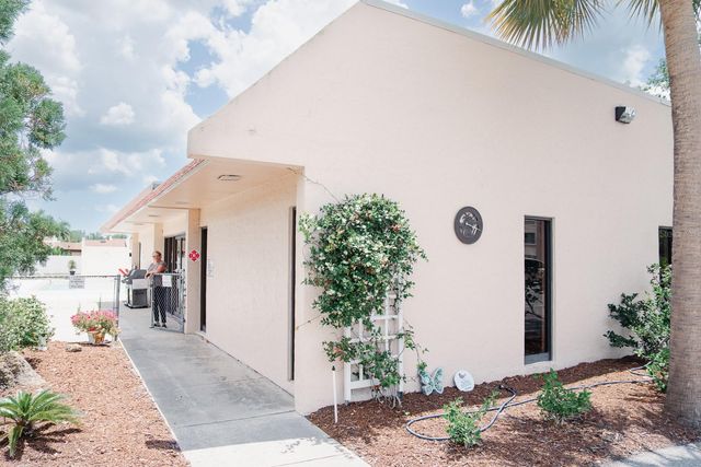 519 ALBEE FARM ROAD 110, Venice, FL 34285
