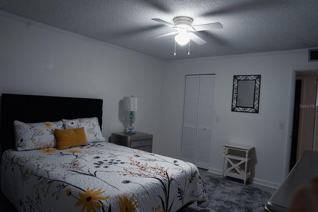 519 ALBEE FARM ROAD 110, Venice, FL 34285