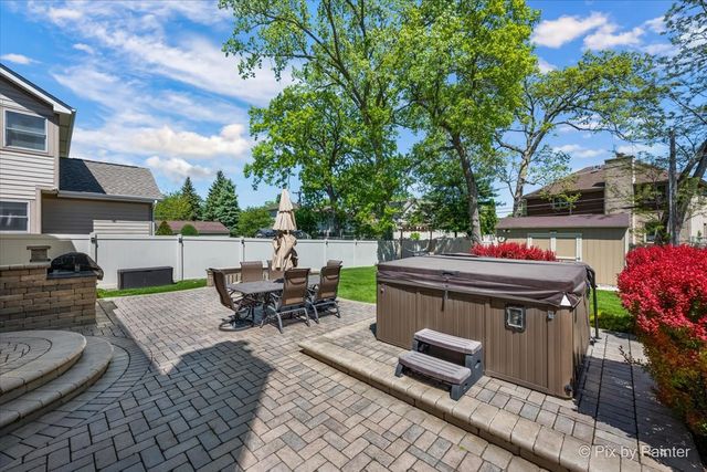 137 Oak Avenue, Wood Dale, IL 60191