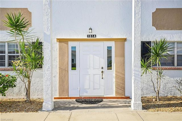 1514 Edgewater CIR 3A, Fort Myers, FL 33919