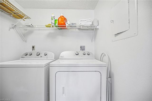 1514 Edgewater CIR 3A, Fort Myers, FL 33919
