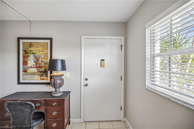 1514 Edgewater CIR 3A, Fort Myers, FL 33919