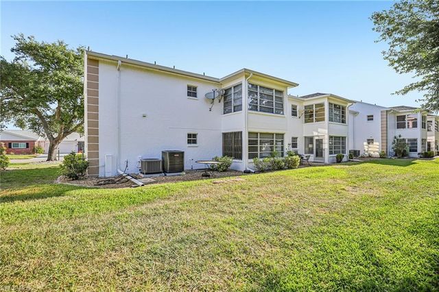 1514 Edgewater CIR 3A, Fort Myers, FL 33919