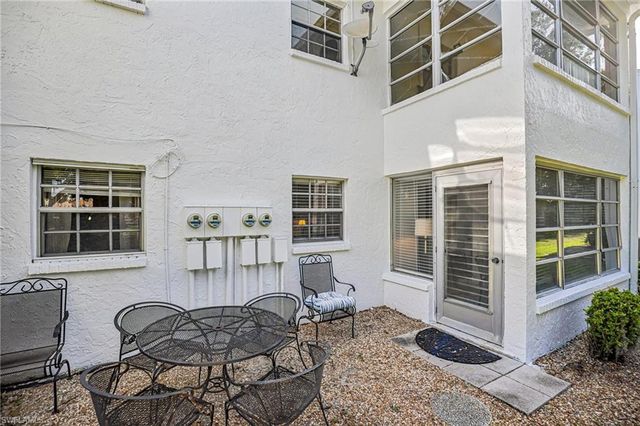 1514 Edgewater CIR 3A, Fort Myers, FL 33919