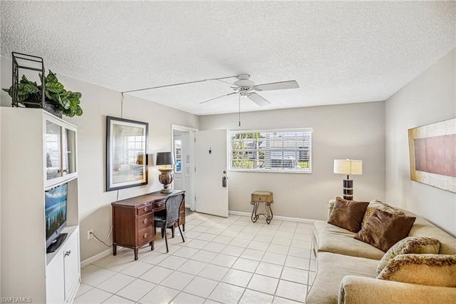 1514 Edgewater CIR 3A, Fort Myers, FL 33919