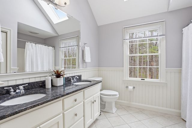 88 Drumlin Hill Rd, Bolton, MA 01740
